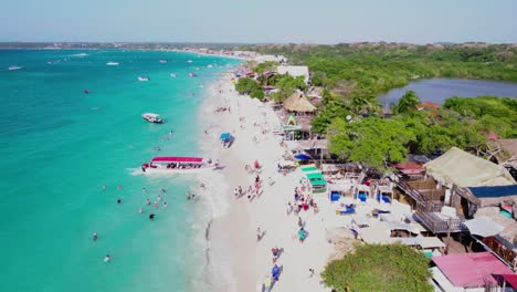 Vista-Aérea-De-Playa-Blanca,-Cartagena,-Colombia