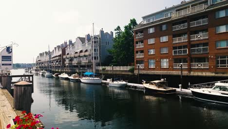 Luxury-condos-and-sail-boats-in-Portland,-Maine