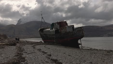 shot-of-the-Corpach-Shipwreck-on-the-shores-of-Fort-William-with-Ben-Nevis-behind