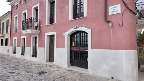 Palma-De-Mallorca-Arquitectura-Tradicional-Junto-A-La-Moderna