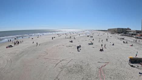 Folly-Beach-Abierta-De-Arena-Blanca-Durante-Las-Vacaciones-De-Primavera-De-2024.