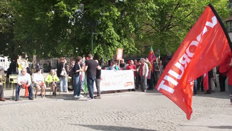 Bürger-Demonstrieren-Für-Wirtschaftsreformen-Auf-Dem-Sunny-Square