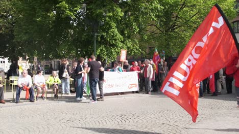 Citizens-rally-for-economic-reform-in-sunny-square