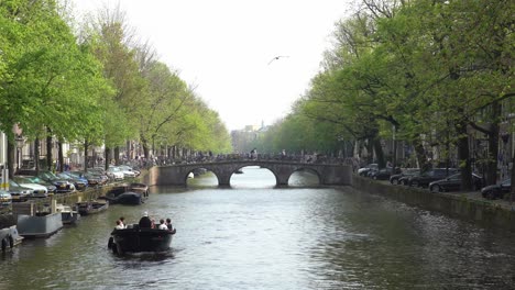 Vista-Del-Canal-Y-Calles-Circundantes.