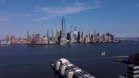 New-York-City-Skyline-during-the-day