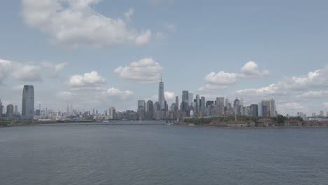 Skyline-Von-New-York-Im-Sommer