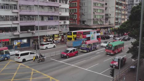 Aufnahme-Des-Verkehrs-Im-Bezirk-Mong-Kok-In-Hongkong