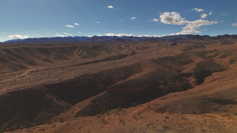 Red-Sand-Desert-in-Nevada-with-Vibrant-Blue-Skies