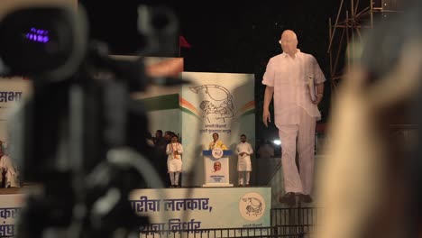 Lok-Sabha-member-Supriya-Tule-addressing-a-public-rally-during-Lok-Sabha-election-campaign