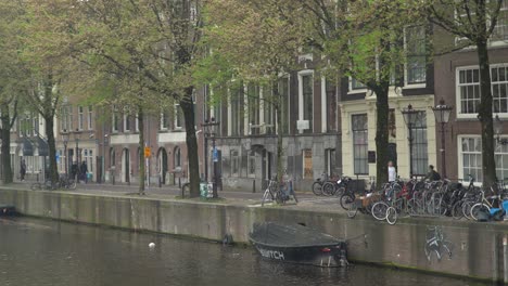 Canal-and-surrounding-streets-view