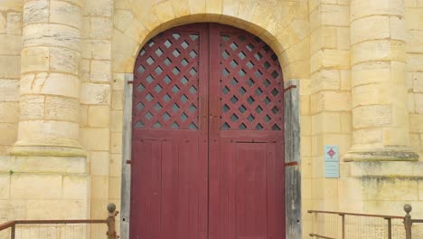 Porte-Royale---Historical-Royal-Gate-In-La-Rochelle,-France