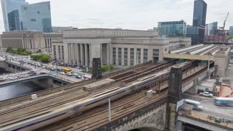 Luftbild-Hyperlapse-Der-30th-Street-Station-In-Philadelphia