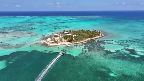 Acuario-De-San-Andrés-En-La-Isla-Caribeña-De-Colombia