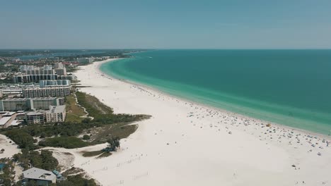 Beautiful-drone-footage-of-Siesta-Key-Beach-in-Sarasota-Florida