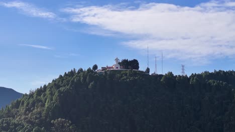 Santuario-De-La-Virgen-De-Guadalupe-En-Bogotá-En-La-Capital-Del-Distrito-De-Colombia