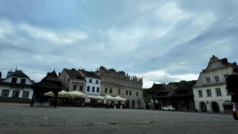 People-At-The-Market-Square-Of-Kazimierz-Dolny-Historic-Town-In-Eastern-Poland