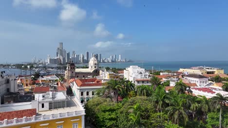 Iglesia-Medieval-En-Cartagena-Das-Indias-En-Bolívar-Colombia