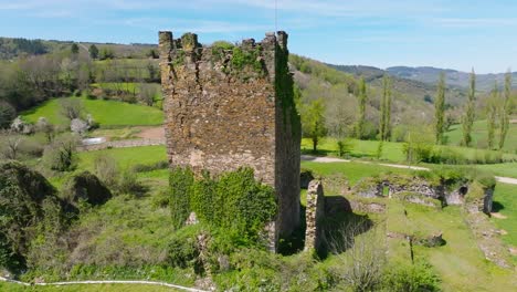 Ruinen-Des-Turms-Von-Torres---Historisches-Wahrzeichen-In-Lugo,-Spanien