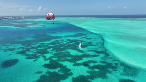 Parasailing-At-San-Andres-In-Caribbean-Island-Colombia