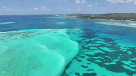 Caribbean-Skyline-At-San-Andres-Providencia-Y-Santa-Catalina-Colombia