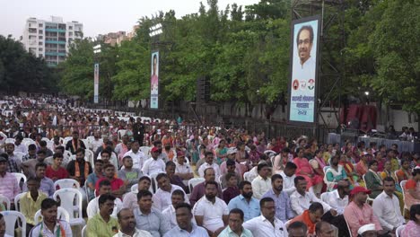 Crowd-of-people-during-Lok-Sabha-election-campaign-by-Uddhav-Thackeray-and-Sharad-Pawar-at-college-ground-in-Warje