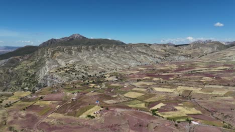 Sucre-Bolivia-Caminata-Paisajes-Sudamericano-Drone-Vista-Aérea-Montañas-Naturaleza