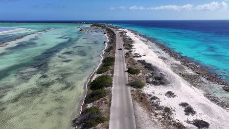 Carretera-Del-Caribe-En-Kralendijk-En-Bonaire-Antillas-Holandesas