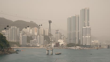 Paisaje-Urbano-De-Songdo,-Busan,-Con-El-Crucero-Aéreo-De-Songdo-Busan