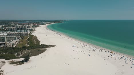 Atemberaubende-Drohnenaufnahmen-Vom-Siesta-Key-Beach-In-Sarasota,-Florida