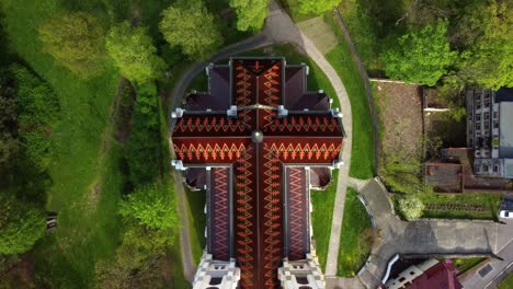 Overhead-View-Of-Church-of-the-Nativity-of-the-Virgin-Mary-In-Orlova,-Czech-Republic