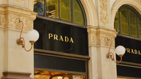 Luxury-brand-storefront-of-Prada-Store-in-historic-Milanese-arcade