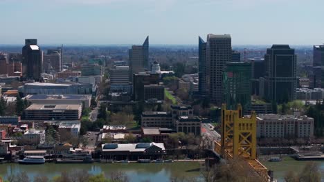 Drone-aerial-shot-revealing-the-capital-building-in-Sacramento,-California