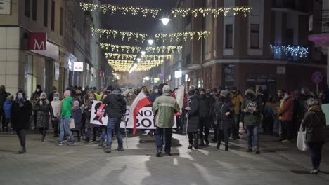 Manifestación-En-Las-Calles-De-Silesia,-Polonia,-En-Apoyo-De-Los-Derechos-De-Las-Mujeres.