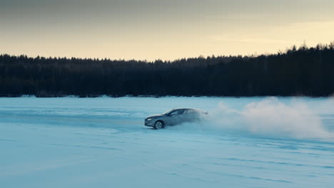 Ford-fusion-car-riding-on-lake-ice