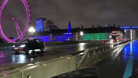 Westminster-Bridge-and-London-Eye-on-Gloomy-rainy-evening-with-light-traffic