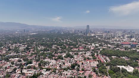 Soaring-above-green-spaces-on-a-sunny-day-in-Mexico-City