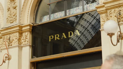 Elegant-storefront-of-Prada-Shop-in-Milan,-Italy