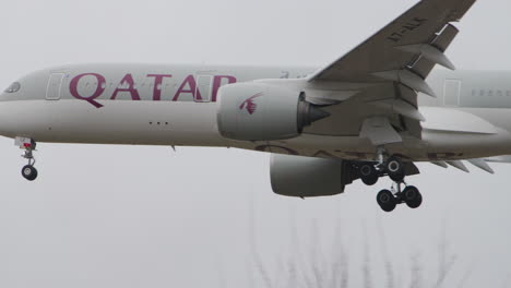 Close-shot-of-a-Qatar-airways-A350-landing-on-the-runway-of-the-Arlanda-Ariport