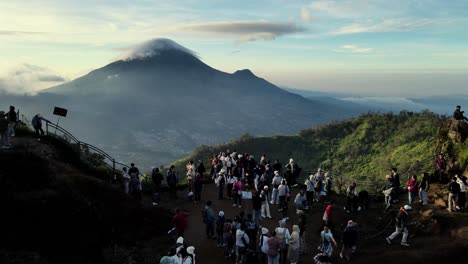 Hermosas-Vistas-Aparecen-A-Los-Turistas