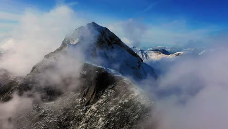 Panorama-Des-Bergs-First,-Grindelwald-Im-Berner-Oberland,-Schweiz