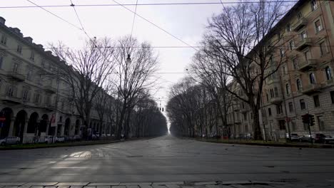 Verlassene-Straße-In-Der-Innenstadt-Von-Turin.-Statisch