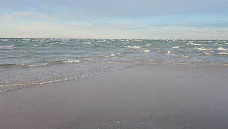 The-point-where-North-Sea-and-Baltic-Sea-meets-in-Skagen,-Denmark
