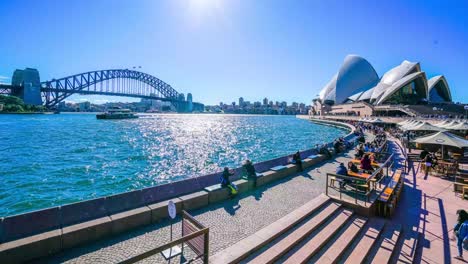 Lapso-De-Tiempo-Del-Bar-De-La-ópera-De-Sydney-Con-Vistas-Al-Puerto-En-Un-Claro-Día-De-Invierno