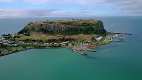 The-Nut-mountain-and-Stanley-town-drone-view-with-ocean-harbour-in-Tasmania,-Australia