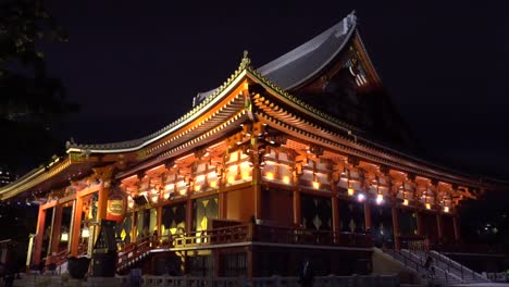 Illuminated-Asakusa-Shinto-Shrine-Temple-Senso-Ji-in-the-night,-a-famous-tourist-attraction-in-Japan,-Tokyo