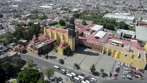 Dolly-out-Ex-Convento-San-Francisco-view-of-the-avenue-14-ote-and-boulevard-5-of-may