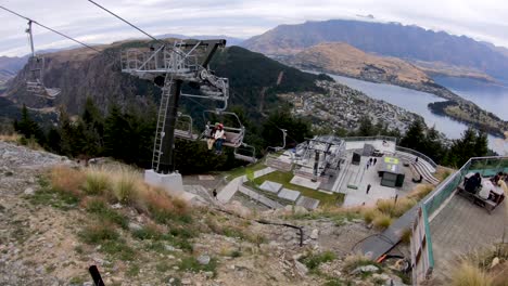 Chairlift-for-the-luge-track-in-Queenstown-New-Zealand