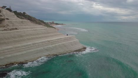 Imágenes-Aéreas-De-Un-Monumento-Famoso-En-Sicilia,-Italia.