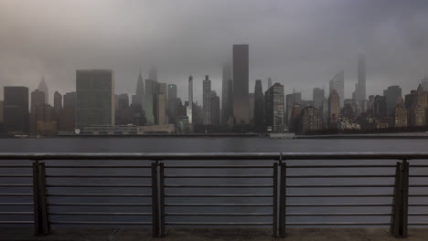 Queens-winter-time-lapse-cloudy-manhattan-new-york