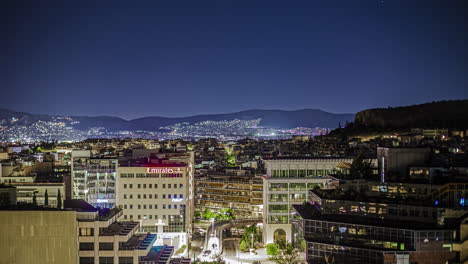 Night-streets-and-buildings-of-Athens,-Greece,-time-lapse-view